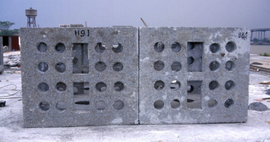 Photo of concrete box (Box 18)