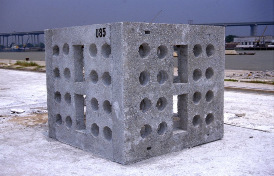Photo of concrete box (Box 18)
