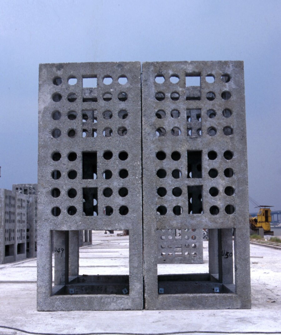 Photo of concrete box (Box 48)