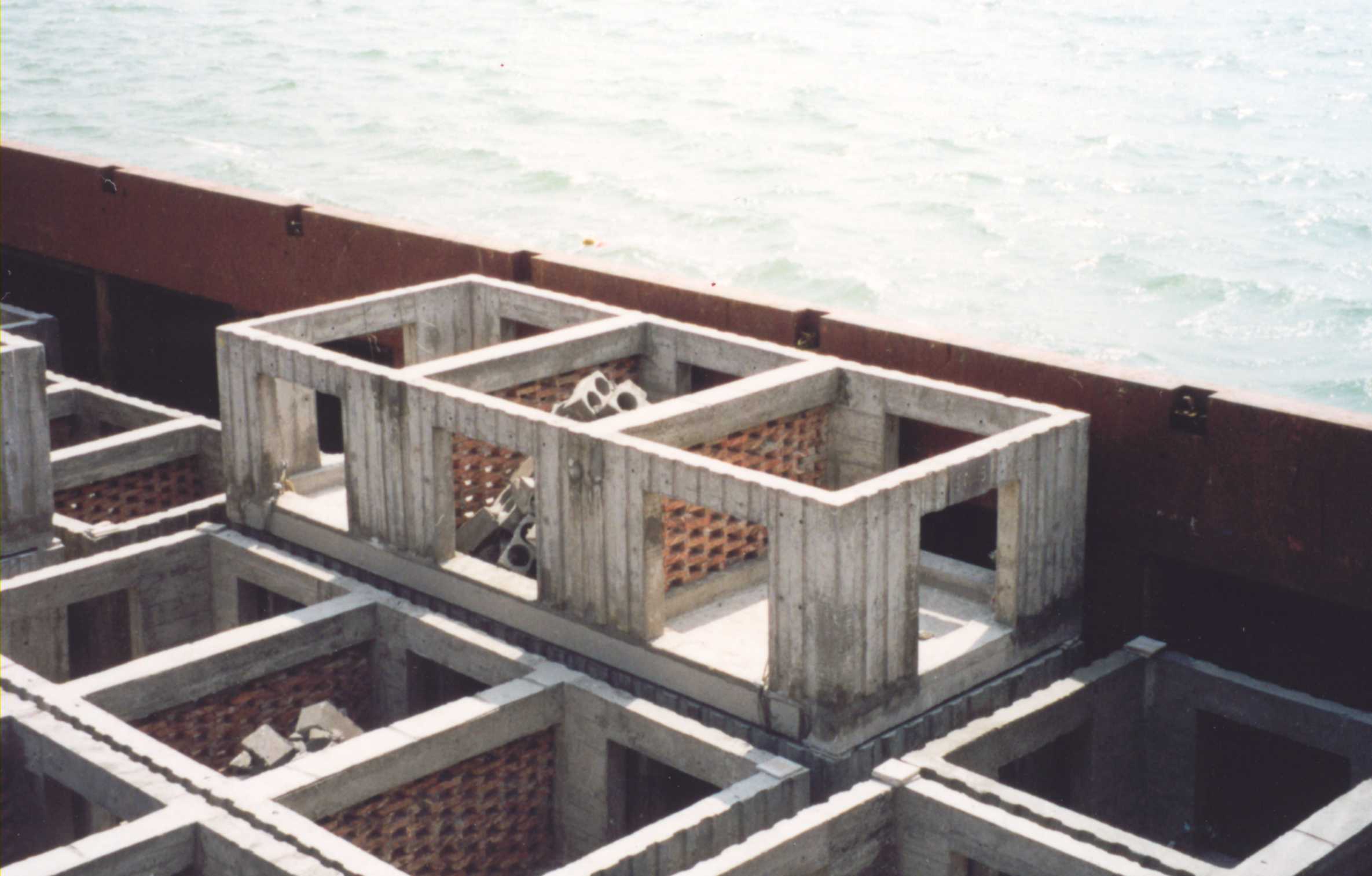 Photo of concrete container