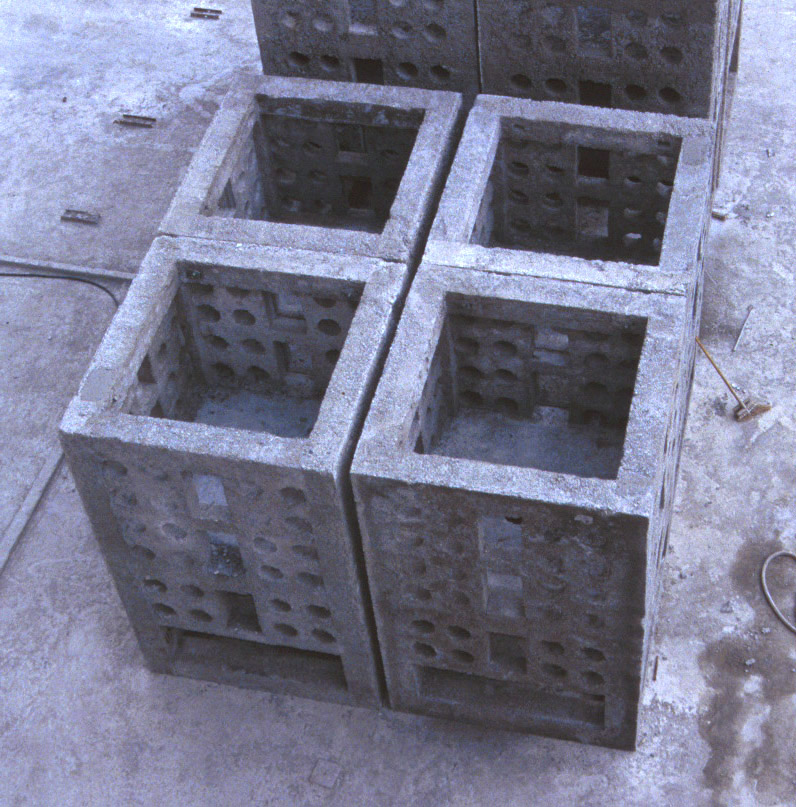 Photo of concrete box (Box 33) artificial reef