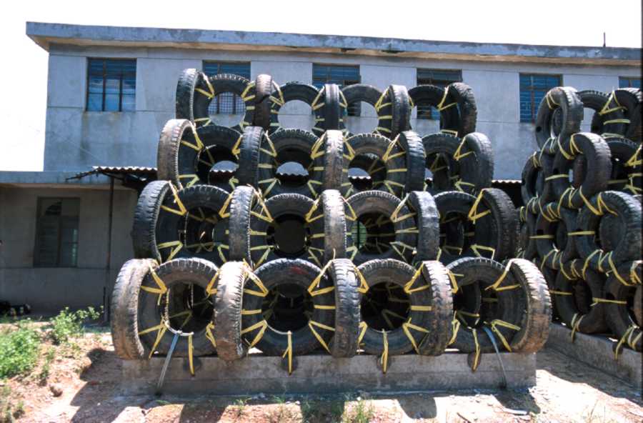 Photo of 4-layer pyramid used tyre artificial reef