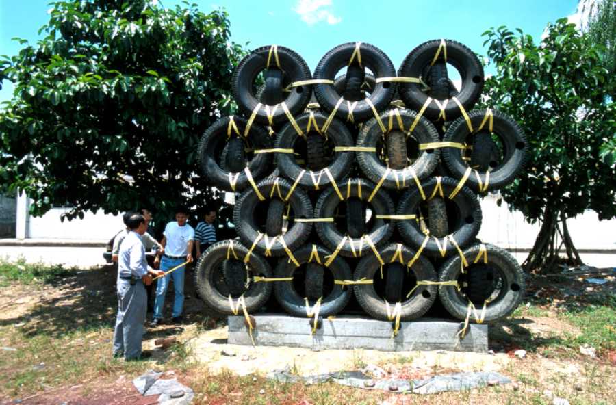 Photo of 4-layer cube used tyre artificial reef